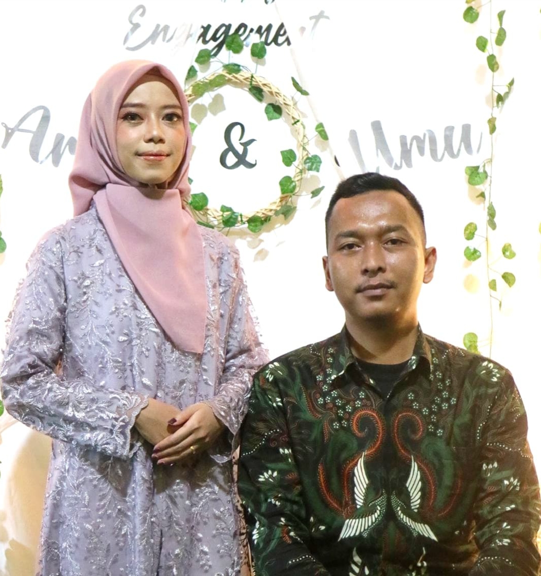 Undangan Umu dan Arif